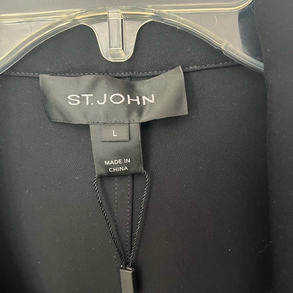 NWT St. John Elegant Black jacket - Picture 3 of 7